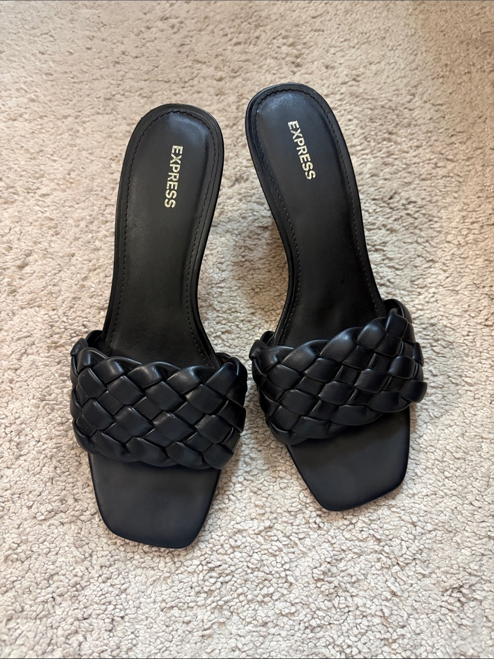Express heels